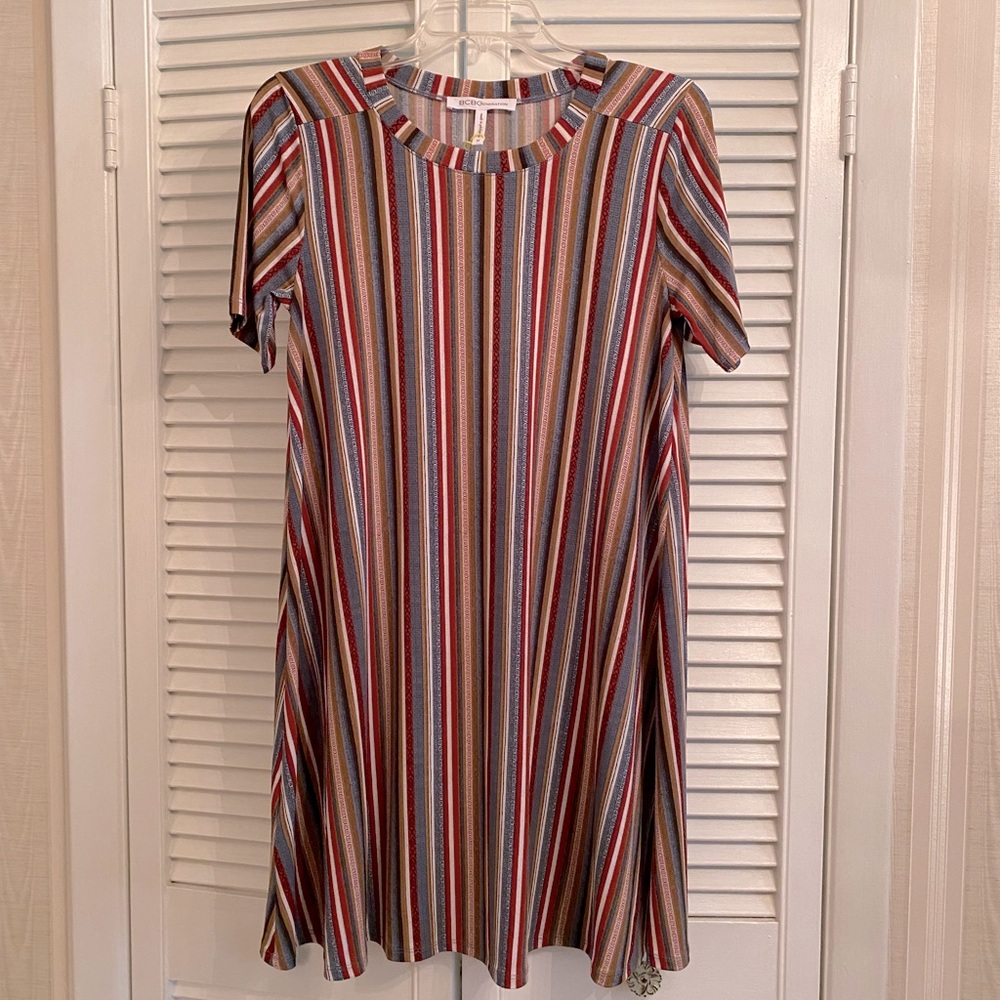 BCBGeneration striped dress size M NWT